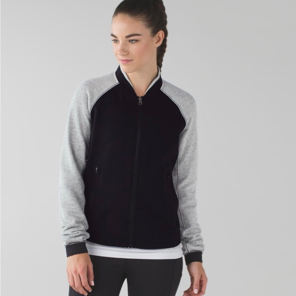 RARE Lululemon Var-City bomber size 4